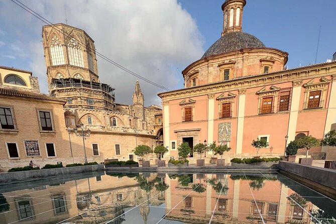 In Love with Valencia: A Self-Guided Tour of its Landmarks - What You Get With This Valencia Audio Walk for $9.99
