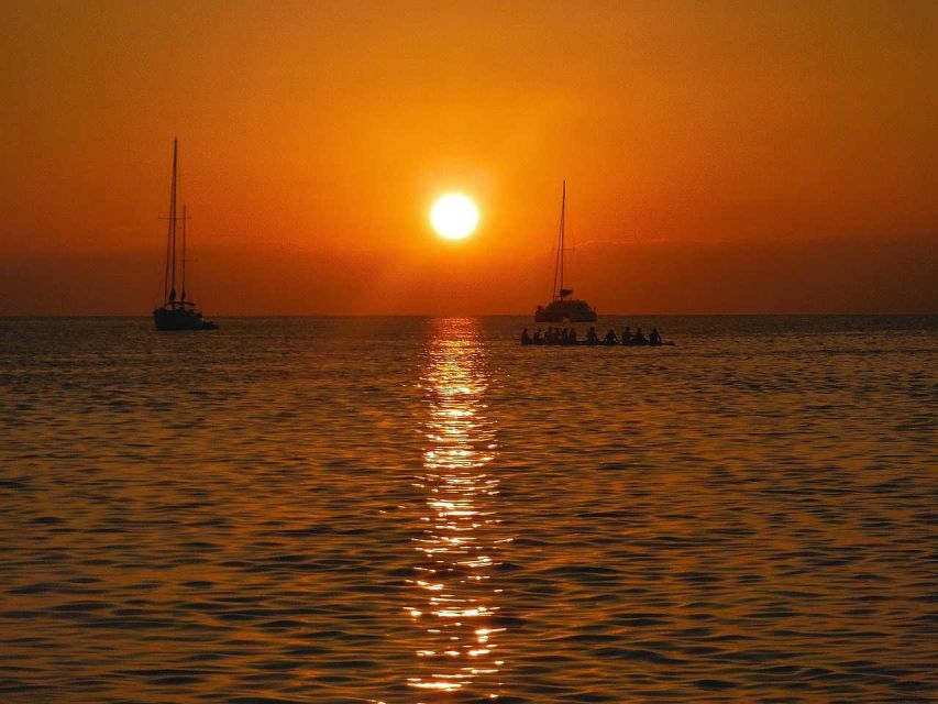 Jávea: 90-Minute Sunset Cruise with Glass of Cava - Entering Javea’s Sunset Rhythm From the Port