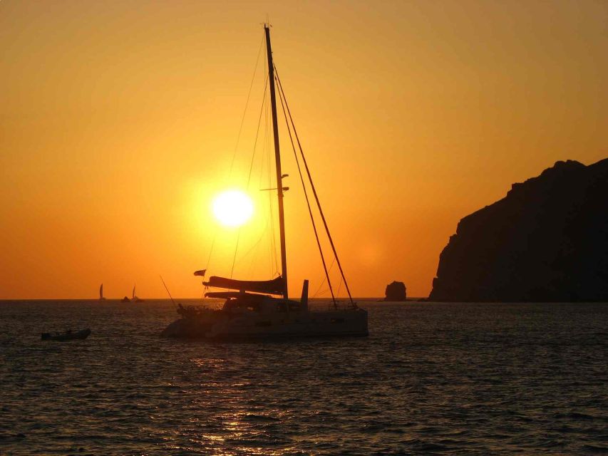 Jávea: 90-Minute Sunset Cruise with Glass of Cava - Weather, Cancellations, and Staying in Control