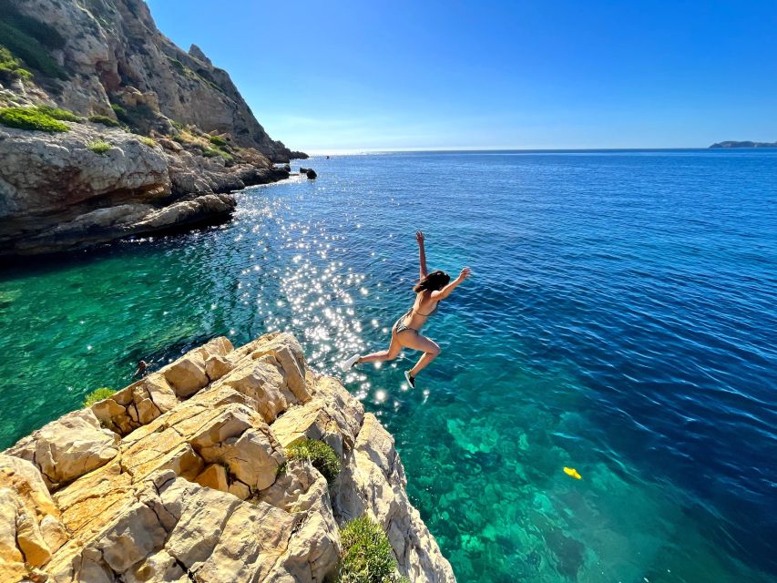 Jávea: Cala Tango and San Antonio Nature Reserve Kayak Tour - Illot de la Mona: a second chance to snorkel and look around