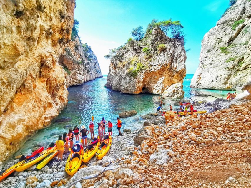 Jávea: Kayak trip to Granadella - Timing, meeting point, and parking at Granadella Cove