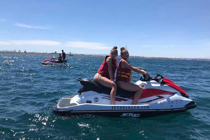 Jetski in Valencia for 30 minutes for 1 or 2 people - Finding your start point near FM6M+V4 in Valencia Marina