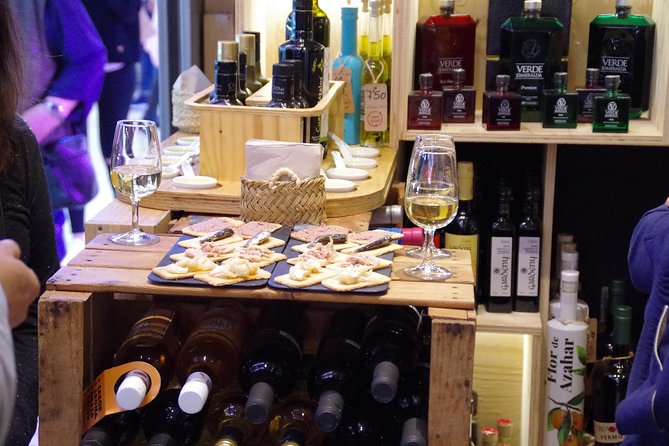 Luxury Authentic Tapas Tour - Four tapas venues plus drinks: what to expect at each stop