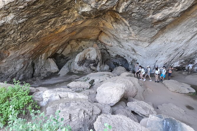 Montanejos: Do an Epic Hike and Swim in Thermal Waters - Price and value, why $66 can make sense