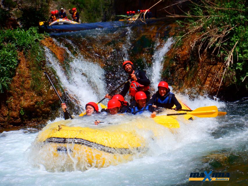 Montanejos: Guided Whitewater Rafting Adventure - Logistics that affect your day more than you think