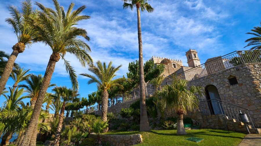 Peñiscola: Castle & Walled City Spanish Guided Tour - What to Pack and How to Plan Your Day