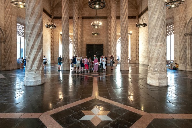 Private tour of the old city of Valencia - Weather matters, so pick your timing with intention