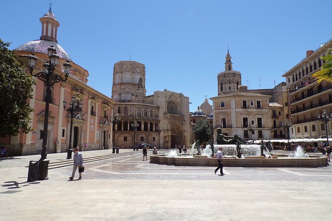 Private Tour of Valencia with Official Guide - La Lonja de la Seda, the UNESCO 15th-century trading hall
