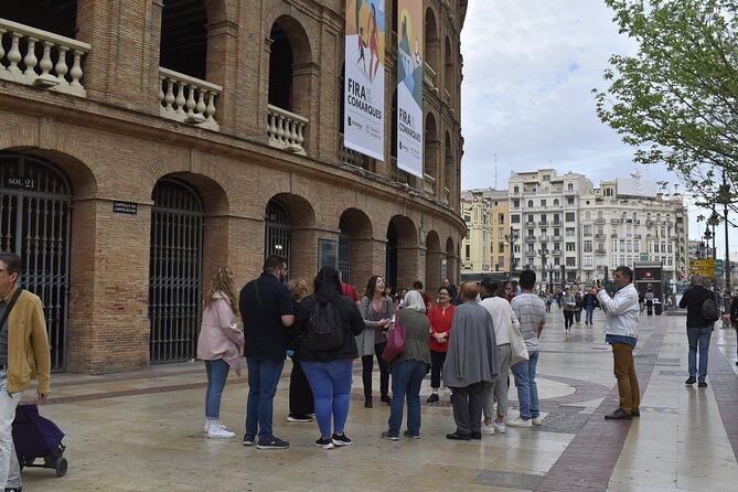 Private Walking Tour of Games and History in the Center of Valencia - Price and what you actually get for your money
