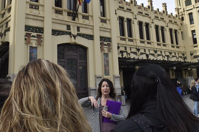 Private Walking Tour of Games and History in the Center of Valencia - Stop 3: Plaza del Ayuntamiento, a group challenge in the center of civic life