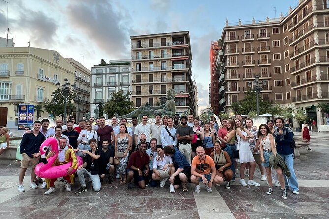 Pub Crawl Tour in Valencia - Stop 1: Plaça del Negret for a low-stress first drink