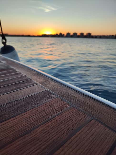 Sailing with sunset and swim in the sea - Sailing along Torrevieja: a slow cruise with coastal variety