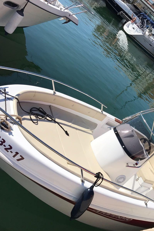 Santa Pola: 2 Hous Rental Boat - Why Santa Pola by boat feels so easy (no license required)