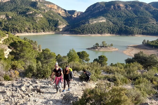 Stunning Hike around Buseo reservoir - What Makes This Hike Worth It
