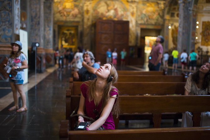 The Light of Saint Nicholas - Arrival game plan: small group, small church, big attention needed