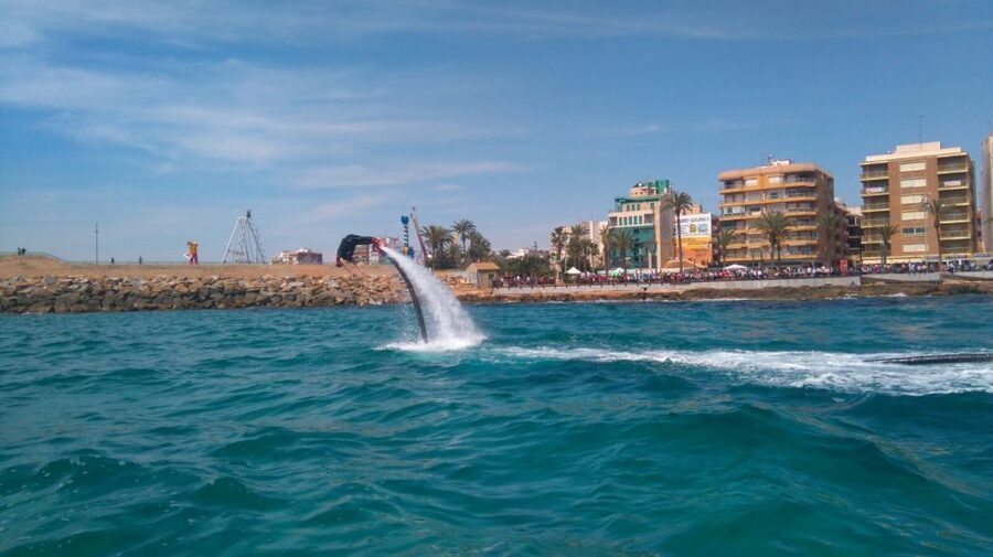 Torrevieja Flyboard Experience - Torrevieja flyboard, in plain terms