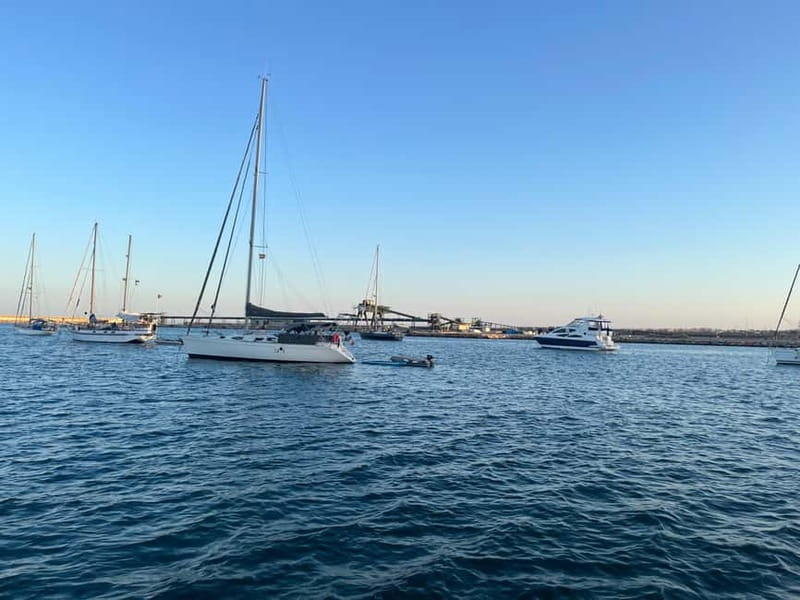 Torrevieja: Private Boat Tour with Skipper for Groups. - Languages and audio guide: you won’t be stuck in the dark