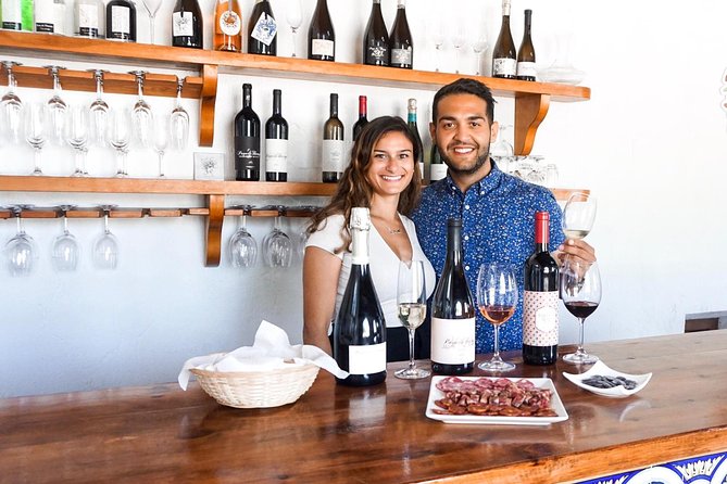 Two wineries tour with wine tasting - Utiel-Requena Wine Country, One Hour From Valencia
