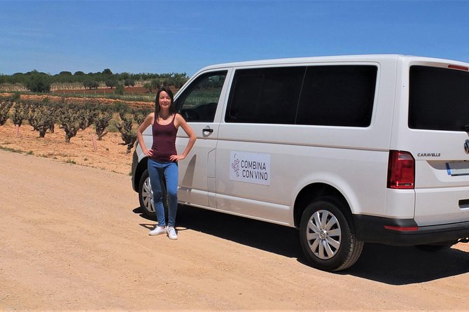 Two wineries tour with wine tasting - Stop One: Your First Estate Visit in Utiel-Requena