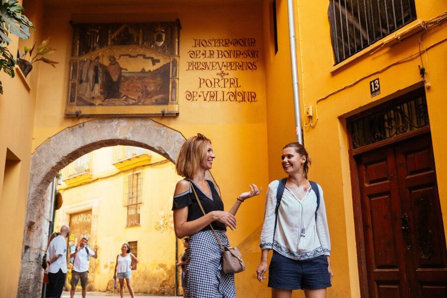 Valencia: 1.5-Hour Private Kick-Start Tour with a Local - Church of San Nicolás: meaning beyond the photo