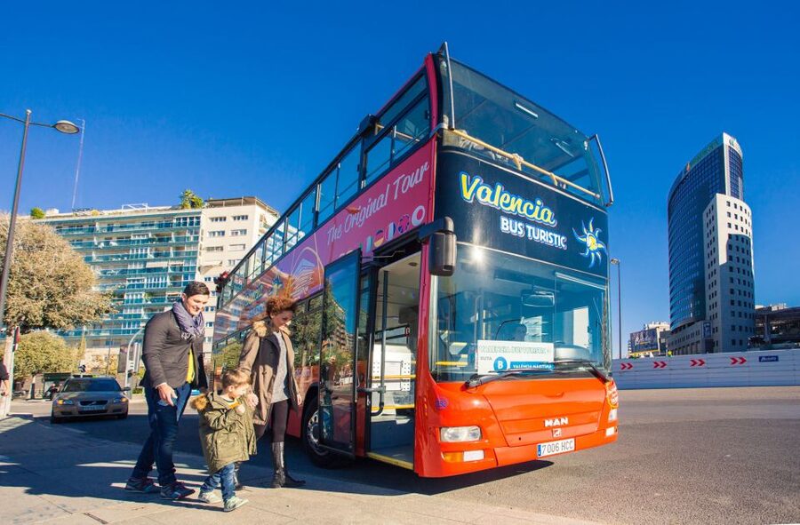 Valencia: 24 or 48-Hour Hop-on Hop-off Bus Ticket - 24 or 48 hours: which Valencia hop-on hop-off ticket fits you