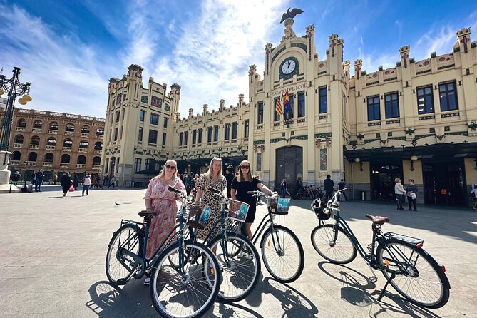 Valencia All in One Bike Tour - Palacio de Dos Aguas to Turia Park: Shade and City Green