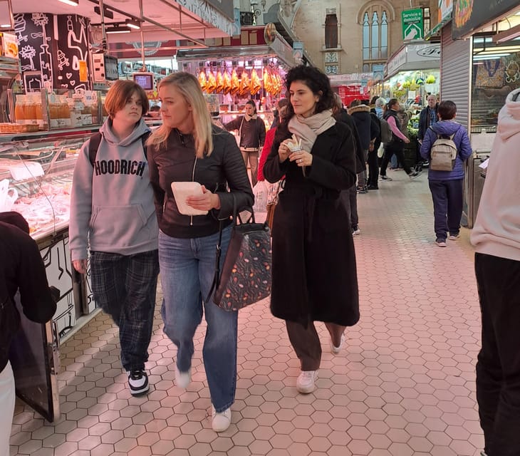 Valencia: Authentic Tapas & Drinks with a Local - Why This Valencia Tapas Tour Works So Well in Ciutat Vella