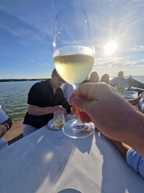 Valencia: Boat Ride with Valencian Wine Tasting & Tapas - Group Size and the Social Feel: Easygoing, Not Crowded