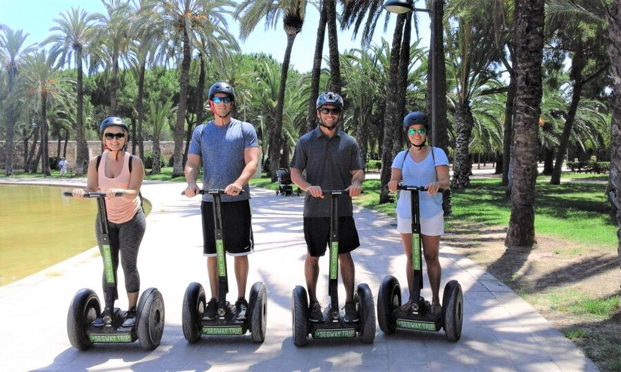 Valencia: Cabecera Park and Bioparc Segway Tour - Casa del Agua and Azud de Rovella: water landmarks that add texture