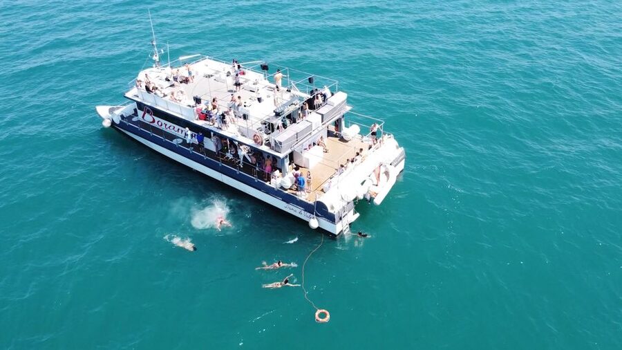 Valencia: Catamaran Cruise with Stop for Swimming - Key points before you go
