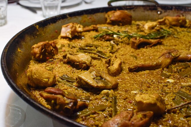 Valencia Centre Food Tour with 9+ Tastings of Regional Delicacies - Getting Your Bearings on Valencia Centre’s Food Streets