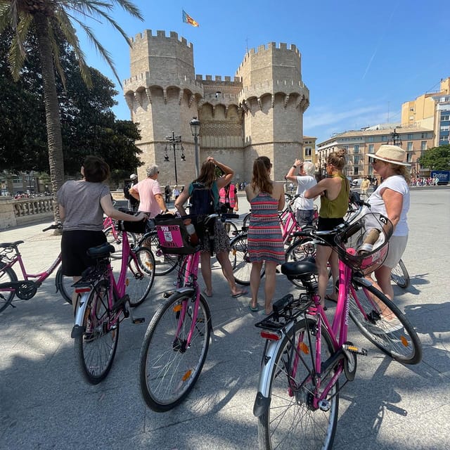 Valencia: City Highlights Guided Bike Tour - Palau de la Música, Gulliver, and Those Secret Garden Pauses