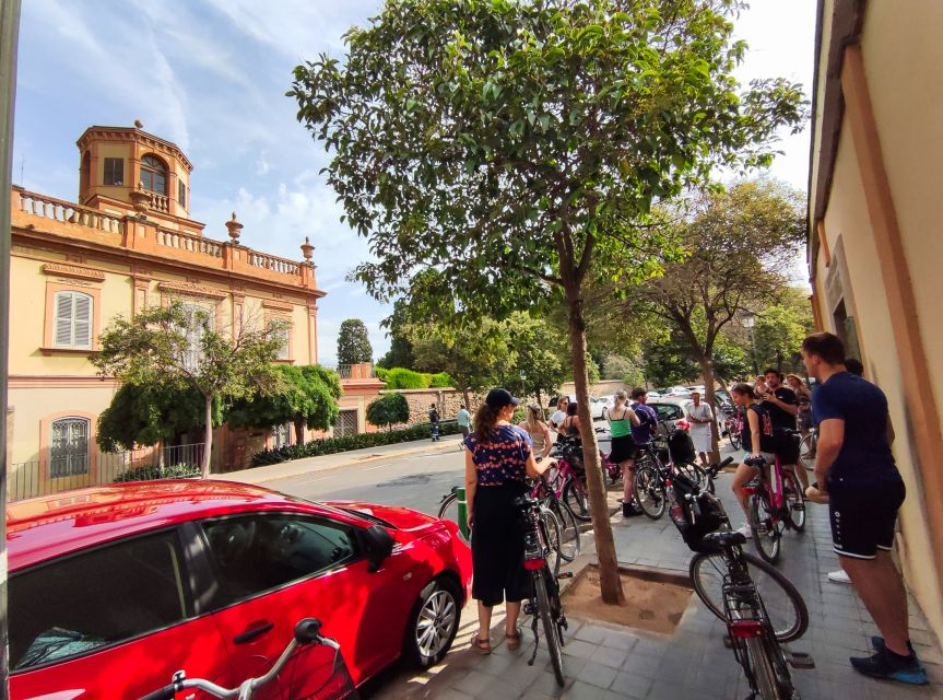 Valencia: City Highlights Guided Bike Tour - City of Arts and Sciences and Calatrava Architecture: The Modern Side With Real Wow Factor