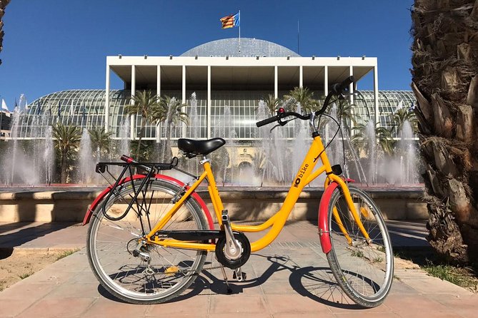 Valencia City MO'Bike Tour - Meeting at MO’Bike and Getting Ready Without Stress