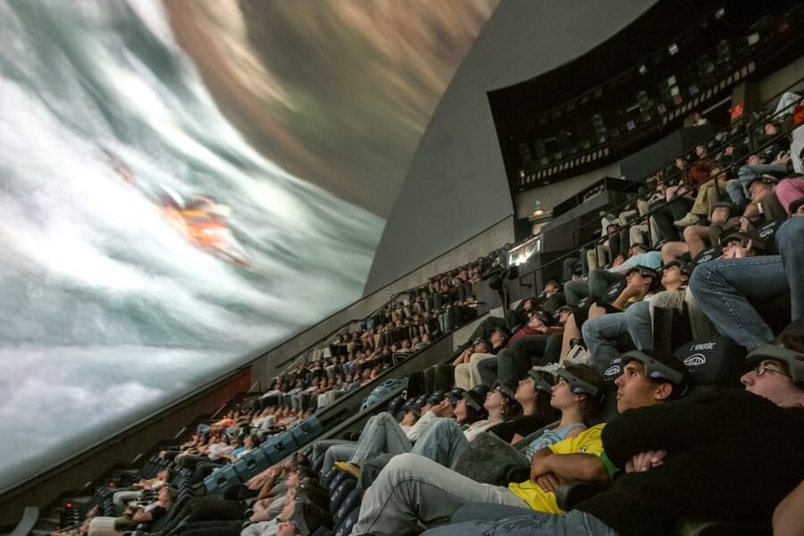 Valencia: City of Arts and Science 3D Movie at Hemisfèric - Price and value: is $10 worth it for an IMAX-style hour?