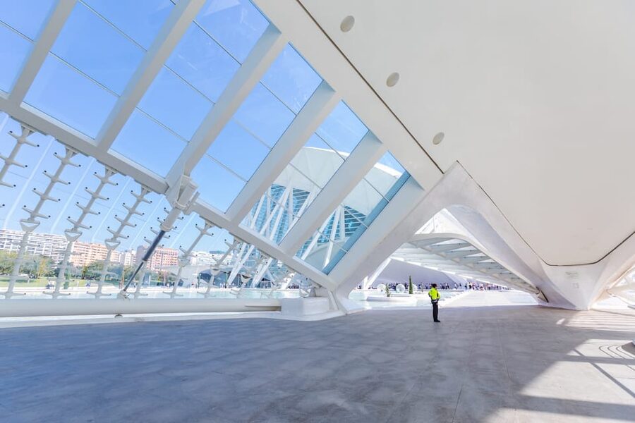 Valencia: City of Arts and Science 3D Movie at Hemisfèric - FAQ