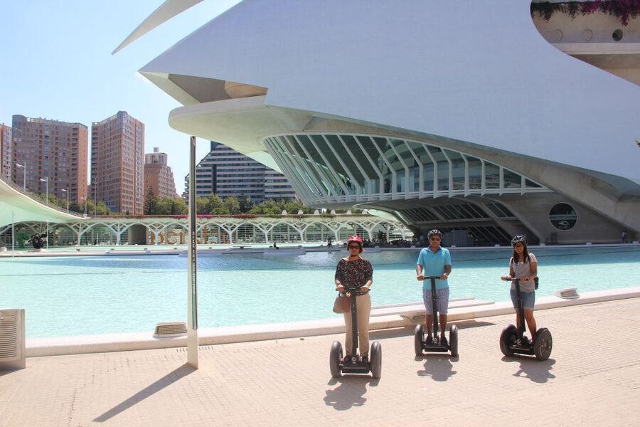 Valencia: City of Arts and Sciences Segway Tour - Why Calatrava Looks Better When You Move
