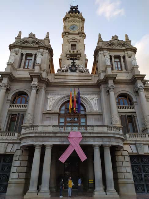 Valencia: City Walking Tour with Top Attractions - ITALIAN - National Museum of Ceramics and Decorative Arts: Craft You Can Actually See