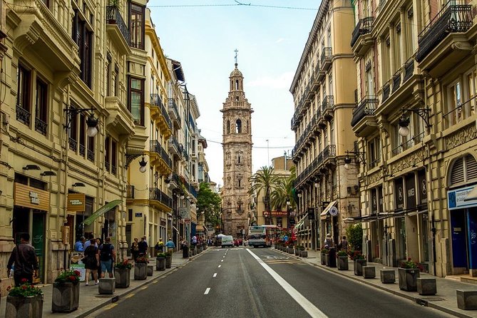 Valencia Complete Full Private Day with Hotel Pick up - Valencia Cathedral: Gothic complexity plus the Holy Grail storyline