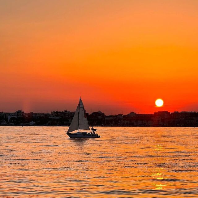 Valencia: Exclusive Sunset Cruise with Drink - How Long Is It, Really? The One-Hour Reality Check