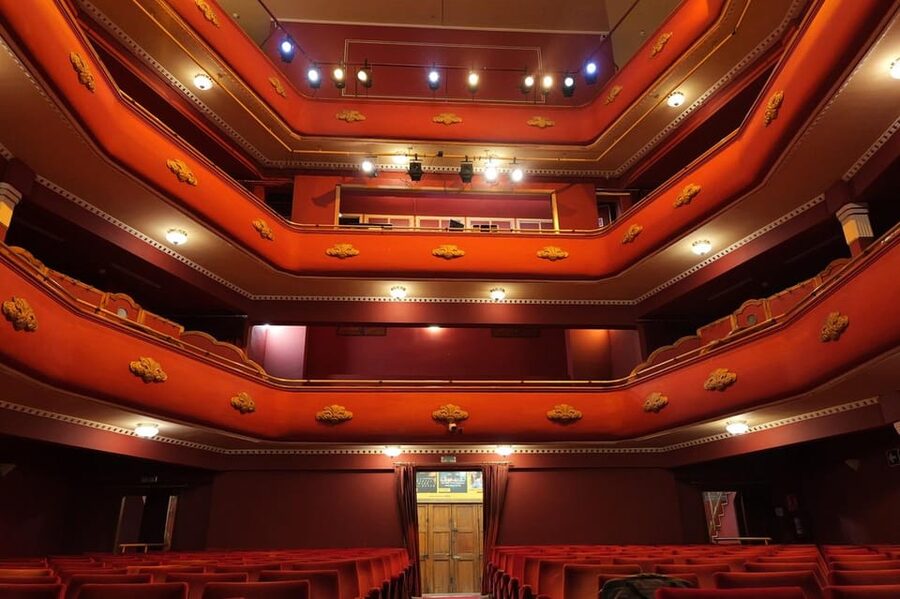 Valencia: Flamenco Show TEATRE TABLAO FLAMENCO in Teatro Talia - Should you book Teatre Talia’s flamenco tablao on Thursday at 5:30 pm?