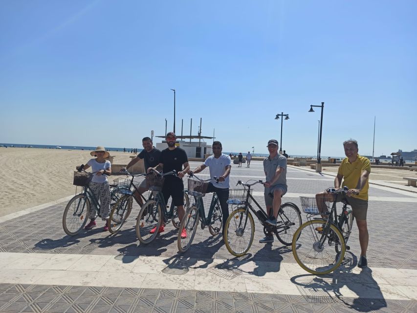 Valencia: Full-Day Bike Rental - A self-made route that blends historic streets with City of Arts and Sciences