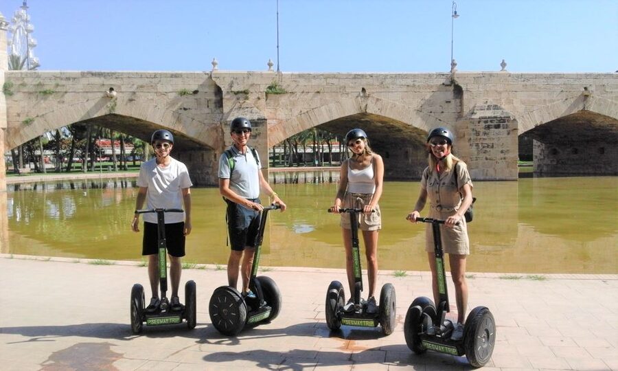 Valencia: Garden & Palace Music Segway Tour - La Trinidad bridge: the oldest preserved bridge moment