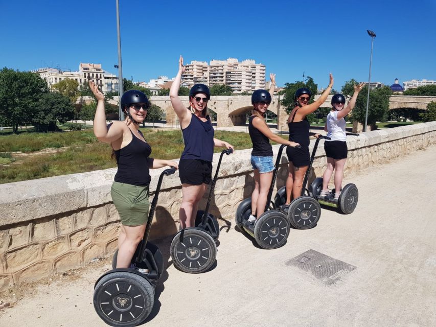 Valencia: Garden & Palace Music Segway Tour - Rolling along the Turia riverbed: water, shade, and easy riding