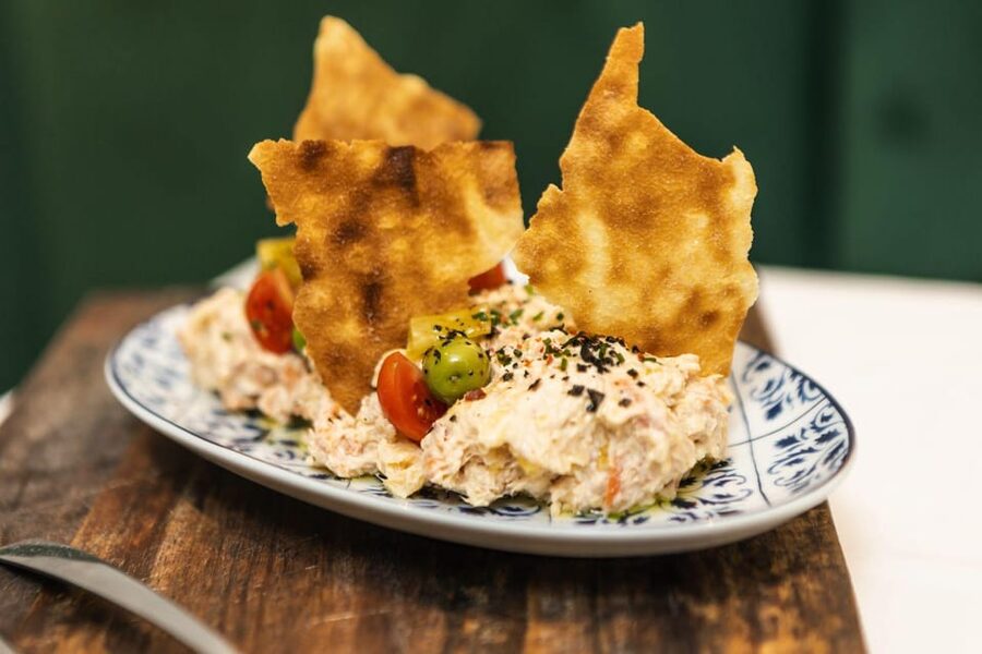 Valencia: Gourmet Food & Wine Tour - Stop Two: Traditional Tapas With a Sustainability Angle