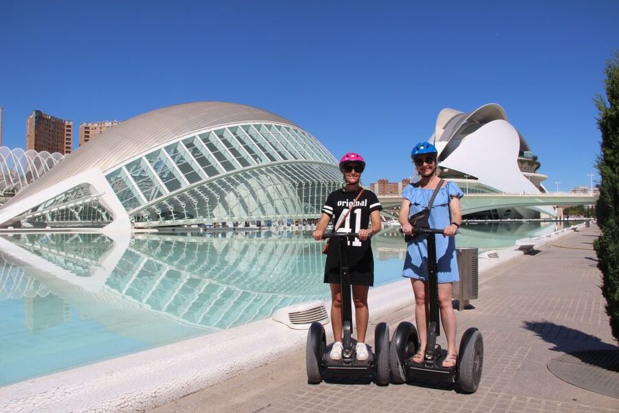 Valencia: Grand City Private Segway Tour - The 2.5-hour format that makes this feel like a real tour
