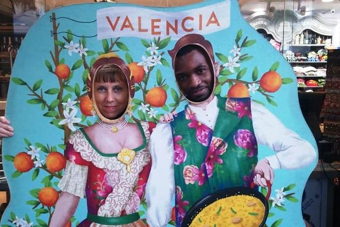 Valencia guided tours - walking tours - - Stop 3: La Lonja de la Seda, Gothic trade power and the Hall of Pillars