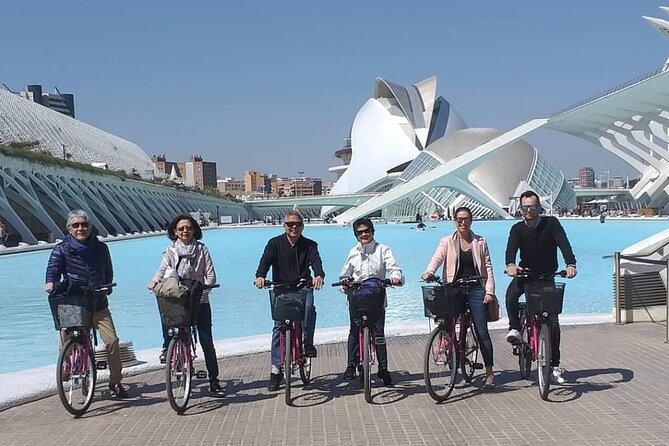 Valencia Highlights Bike Tour - Why Valencia Works So Well on a Bike