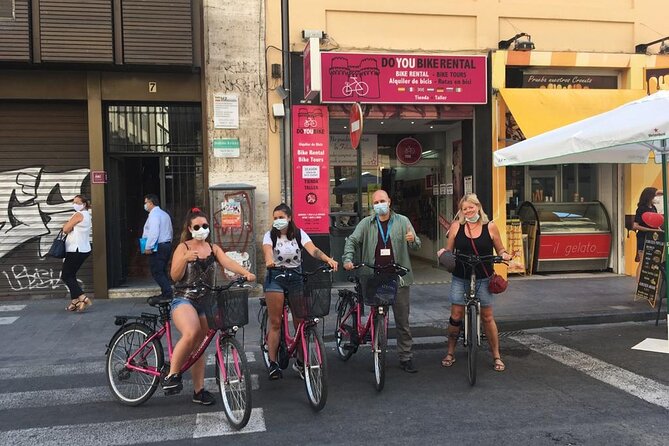 Valencia Highlights Bike Tour - Stop 2: Plaza de la Virgen, the Cathedral Area, and Roman Clues