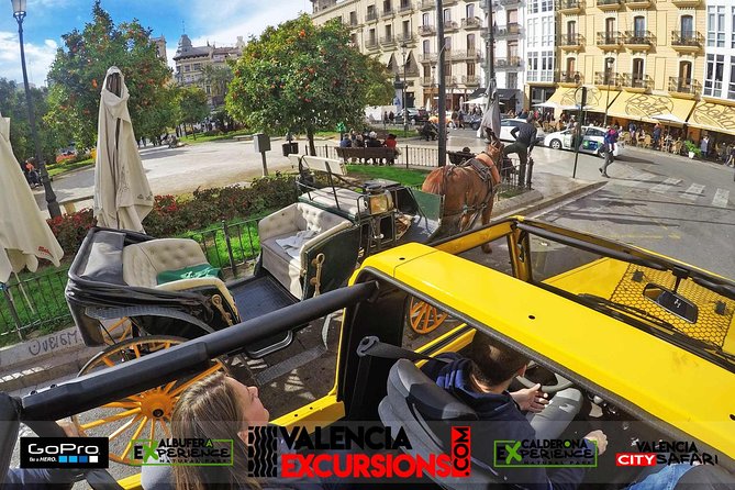 Valencia Highlights Tour by Jeep with Pick Up and Picnic - Ciudad de las Artes y las Ciencias, Plus Port Clock Views